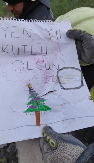 Depremde ölen 9 yaşındaki Mehmet'in duygulandıran resmi