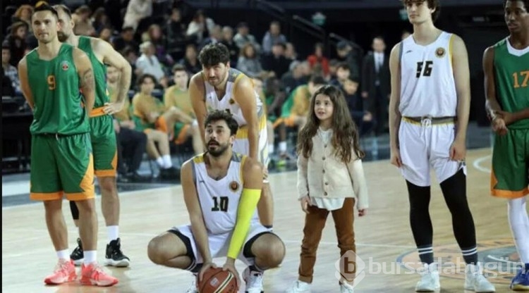 Gökhan Alkan'nın basketbol şovu dikkat çekti
