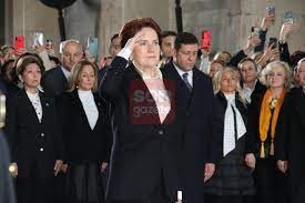 Akşener'in 8 Mart Dünya Kadınlar Günü'nde ilk durağı Anıtkabir oldu