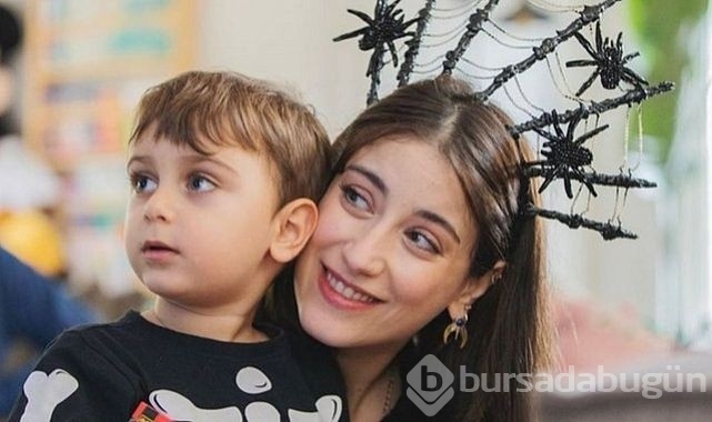 Hazal Kaya kızı Süreyya'yı ilk defa paylaştı
