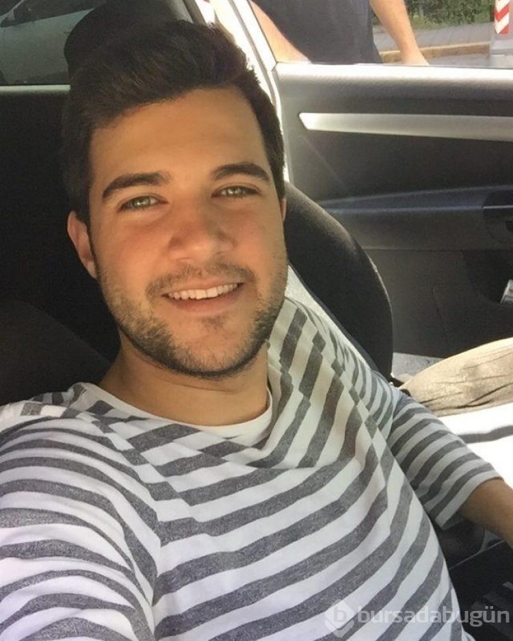 Furkan Göksel'in sarışın sevgilisi dekolteli pozlarıyla olay oldu
