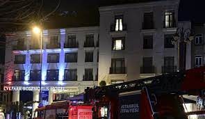 Korkutan otel yangını