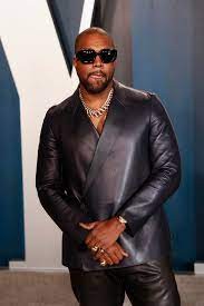 Kanye West ile ortaklığını bitiren Adidas 500 milyon dolar zarar ettiğini açıkladı
