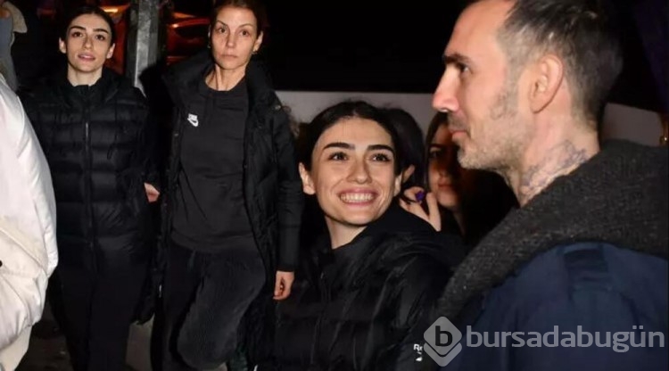 Hazar Ergüçlü'nün panik anları objektiflere yansıdı