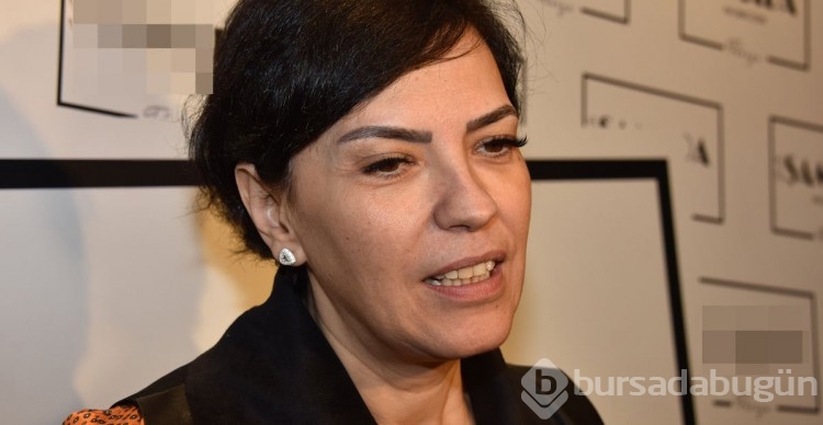 Yeşim Salkım "Ağlayarak izledim" diyerek paylaştı