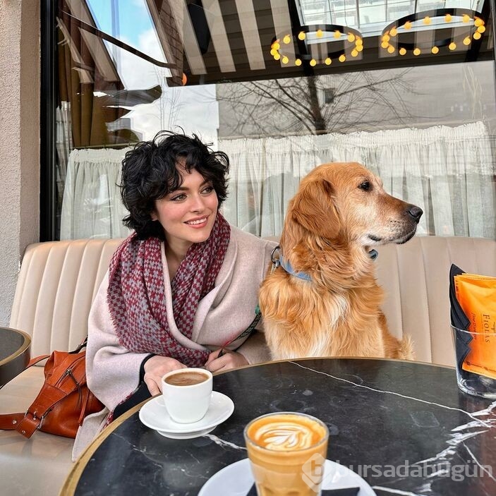 Ezgi Mola Kahramanmaraşlı depremzede köpeği sahiplendi