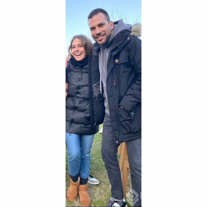 Güzel oyuncu Aslı Enver İngiltere'de doğuracak