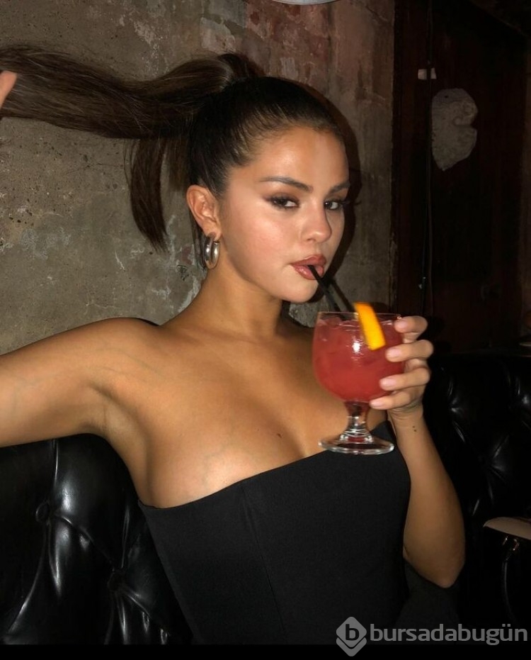 Selena Gomez ev halini paylaştı