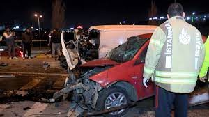 Bağcılar'da 16 yaşındaki sürücü dehşet saçtı
