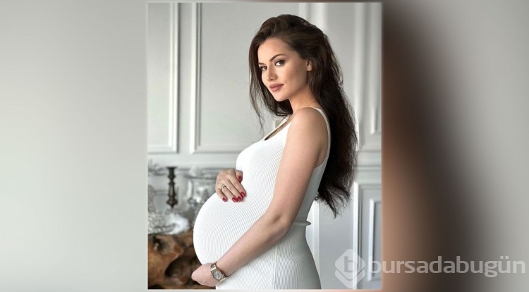 Fahriye Evcen küçük oğlu Kerem ile ilk paylaşımı yaptı