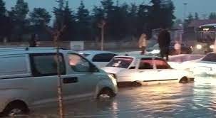 Şanlıurfa'yı sağanak vurdu