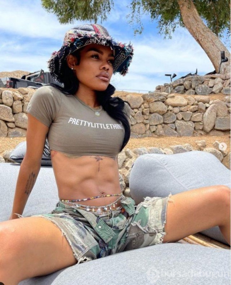 Transparan giyen Teyana Taylor dekoltesiyle büyüledi