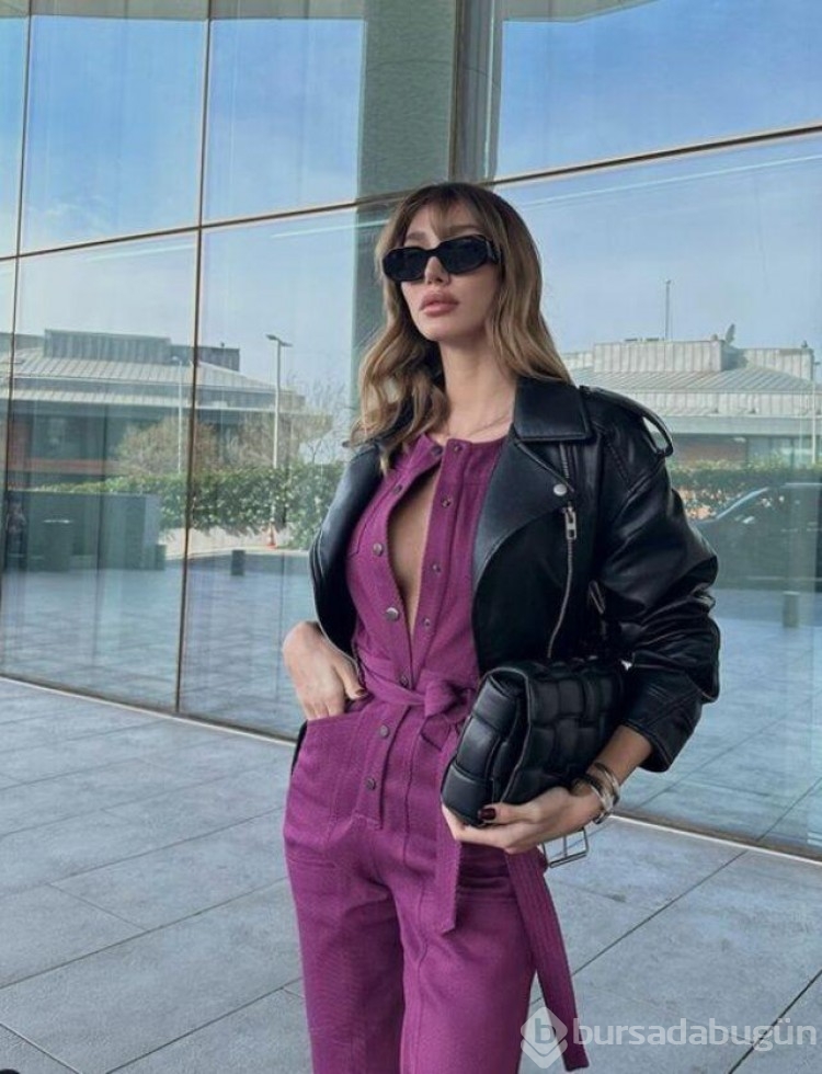 Şevval Şahin tulumunun önünü açtı! Beğeni butonu çöktü