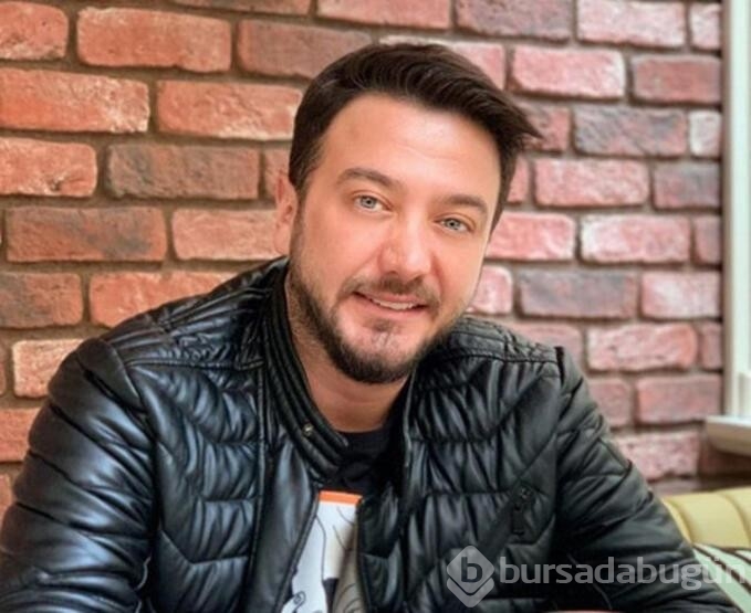 Oyuncu Onur Büyüktopçu yeni tarzıyla dikkat çekti