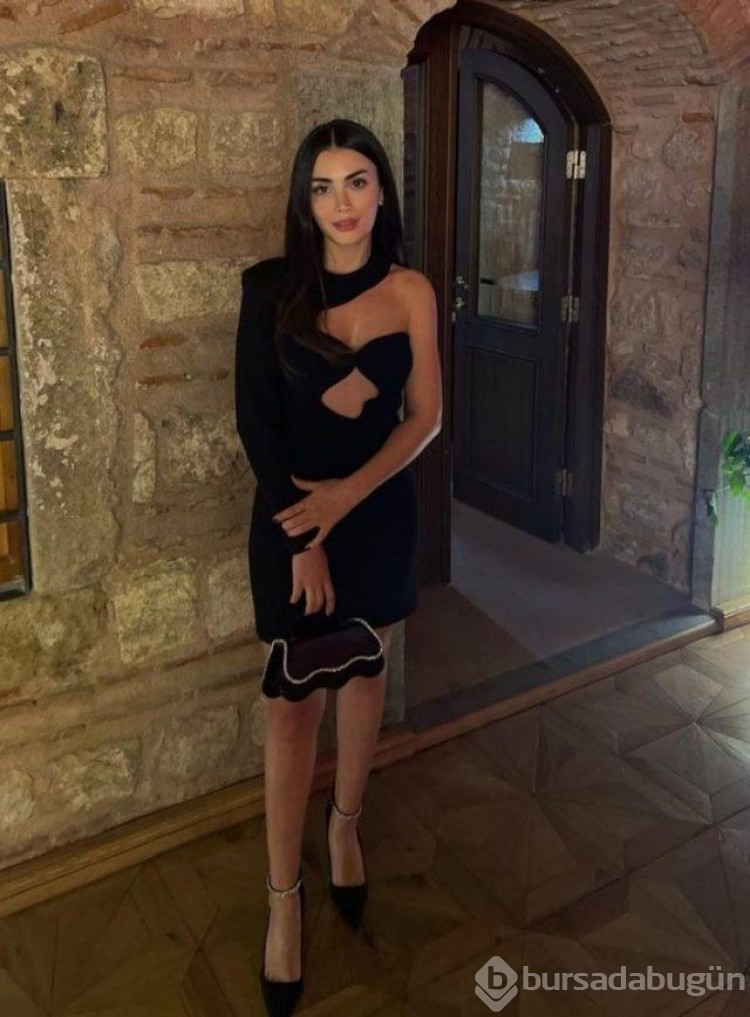 Oyuncu Özge Yağız'ın ablasını görenler bir daha baktı!