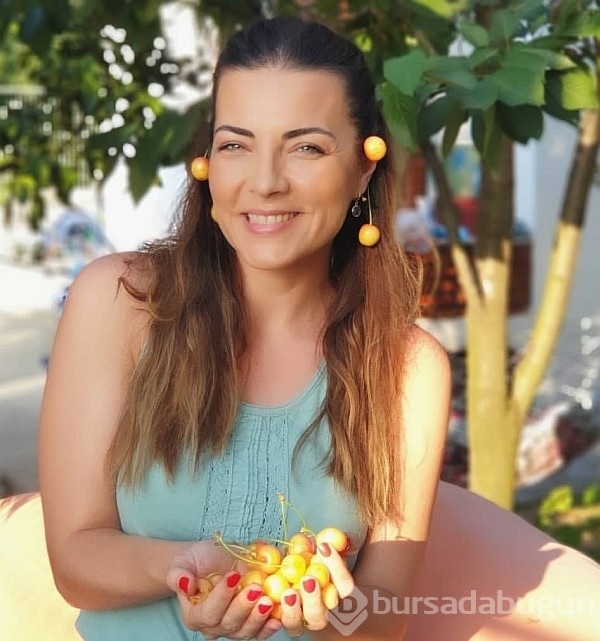 Burcu Kara, 'Depremzede bebeklere sütanne olun' çağrısında bulundu 
