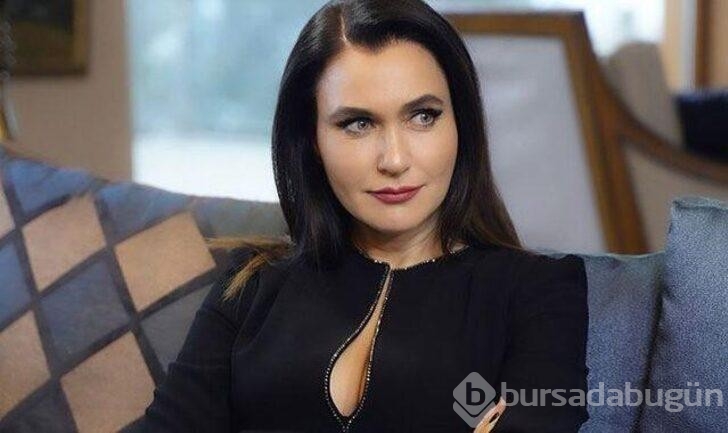 Güzel Oyuncu Şevval Sam: İşimize tutunmuş vaziyetteyiz