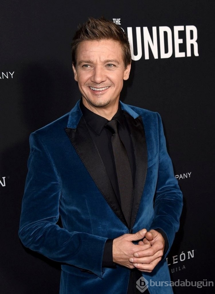 Tedavi gören Jeremy Renner yeğeninin notunu paylaştı