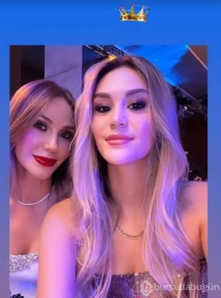 Demet Şener: Kızımla beraber giyiniyoruz
