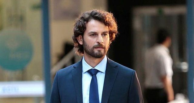 Güzel oyuncu Esra Bilgiç'in yeni projesindeki partneri belli oldu! 