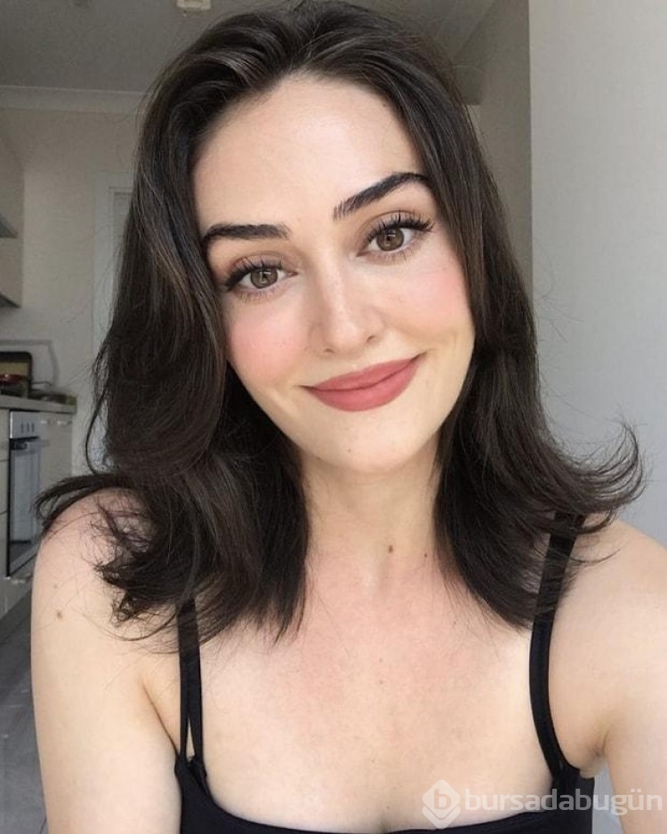 Güzel oyuncu Esra Bilgiç'in yeni projesindeki partneri belli oldu! 