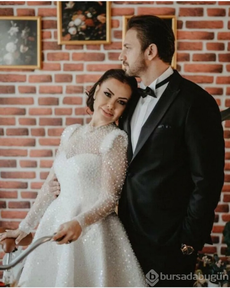 Şarkıcı Lara voleybolcu Mehdi Karimi ile dünyaevine girdi