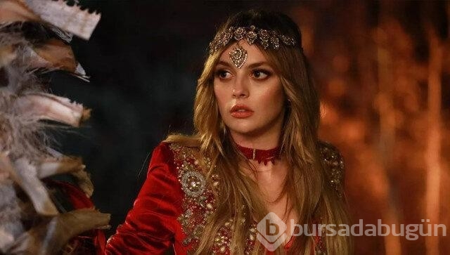 Güzel oyuncu Melis Sezen yeni rolünü paylaştı