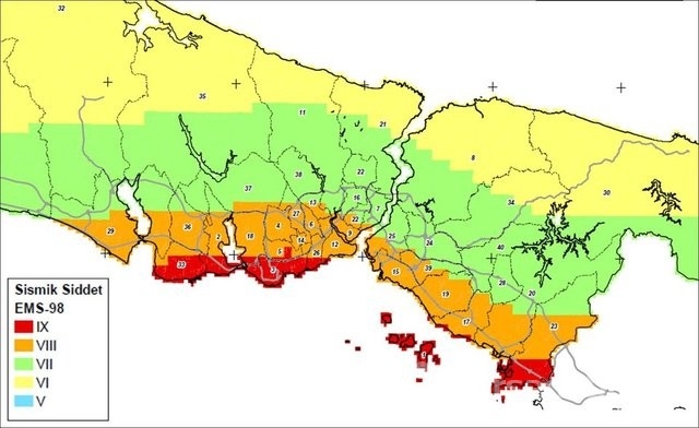 Celal Şengör İstanbul'da depreme dayanıksız ve zemini en kötü ilçeleri açıkladı!