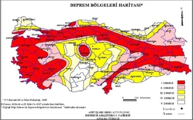 Celal Şengör İstanbul'da depreme dayanıksız ve zemini en kötü ilçeleri açıkladı!