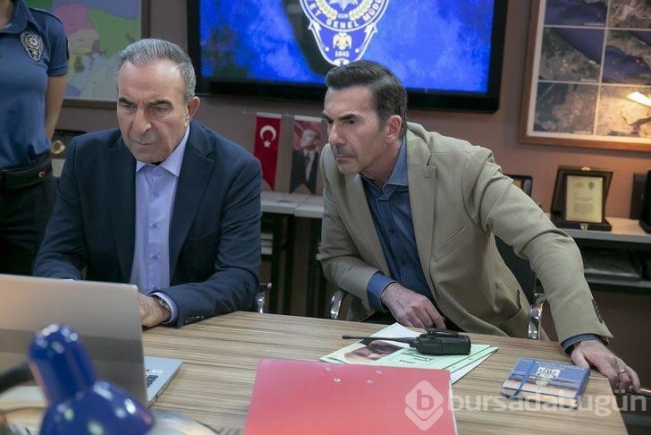 Fenomen dizi Arka Sokaklar geri mi dönüyor?