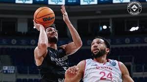 Bahçeşehir Koleji: 76 - Telekom Baskets: 87