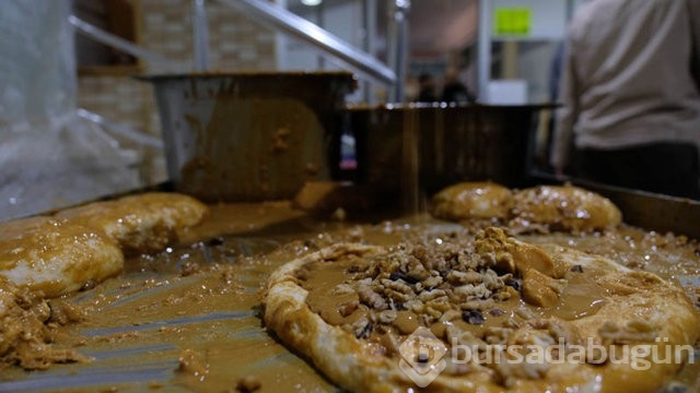 Ramazan tatlısı: Tahinli pide