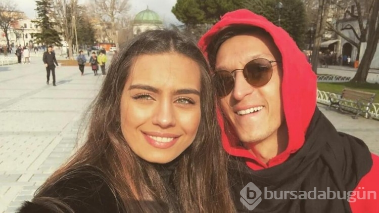 Mesut Özil kesenin ağzını açtı!
