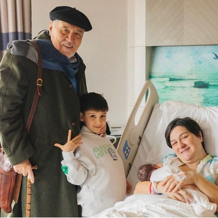 İlber Ortaylı ikinci kez dede olmanın mutluluğunu yaşıyor
