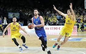 ALBA Berlin: 95 - Anadolu Efes: 93