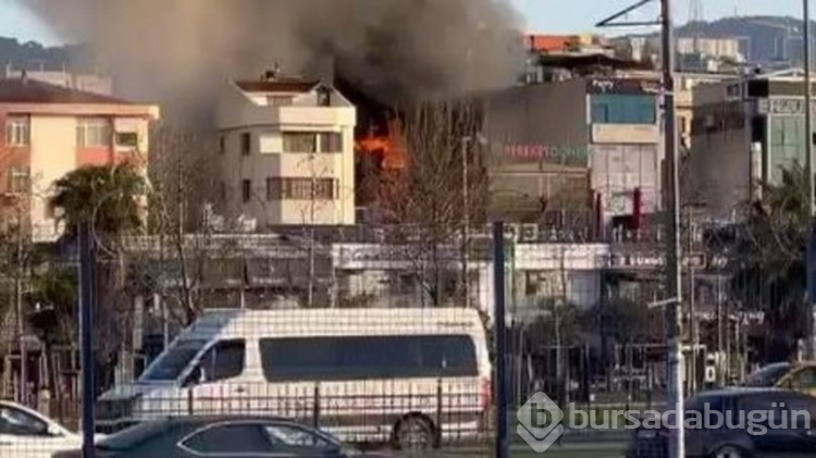 İstanbul'da 7 katlı otelde yangın: 2 ölü!