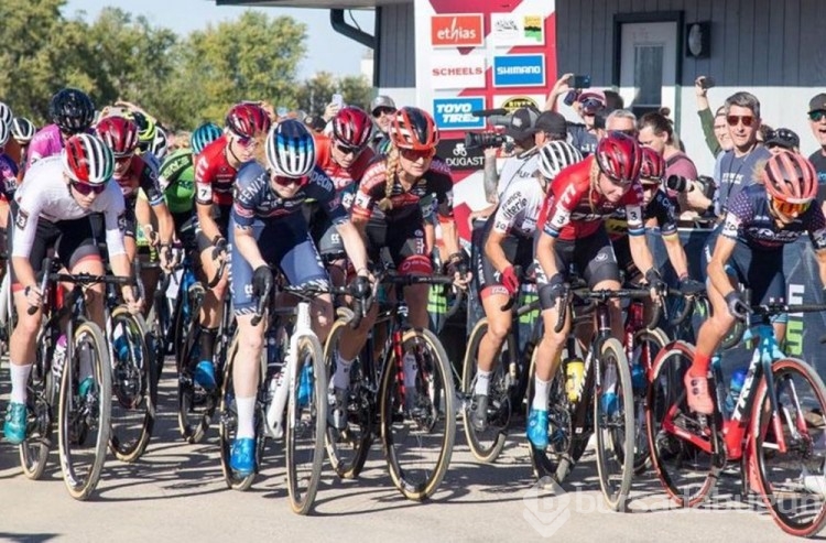 Trans bireylerin başarısı sonrası eski şampiyon Hannah Arensman sporu bıraktı
