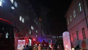 Üsküdar'da hastane yangını