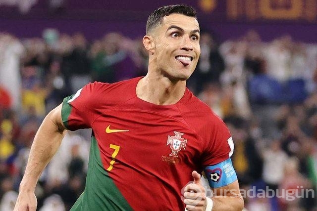 Cristiano Ronalda rekorlara doymuyor! Mlli takım tarihine geçti