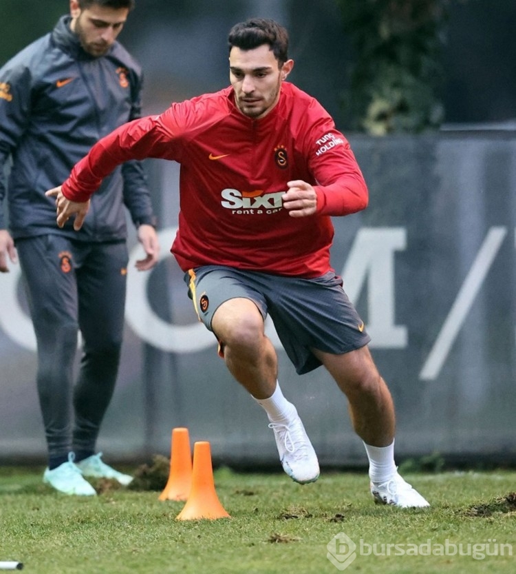 Dries Mertens ve Kaan Ayhan'ı anlattı