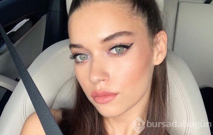 Güzel oyuncu Afra Saraçoğlu'dan iftar paylaşımı geldi