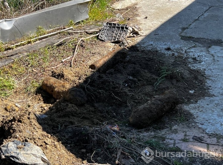 Gelibolu'da patlamamış top mermileri bulundu
