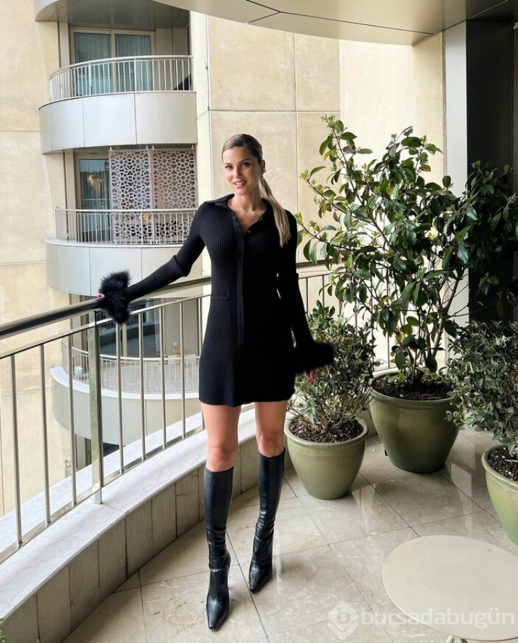 Nazlı Sabancı hamileliğinin 4'ncü ayında poz verdi