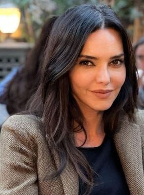Hande Ataizi evinin deprem dayanıklılığını kontrol ettirdi