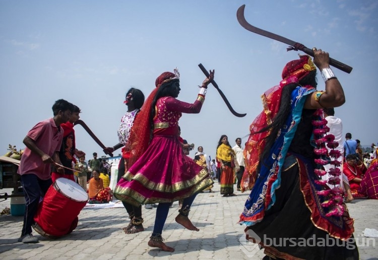 Hindistan'da Ashoka Ashtami Festivali kutlandı