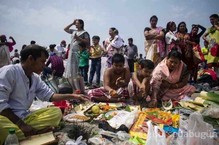 Hindistan'da Ashoka Ashtami Festivali kutlandı