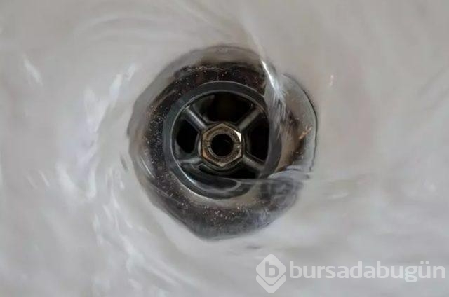 Tıkalı lavaboları anında açan en etkili çözüm!