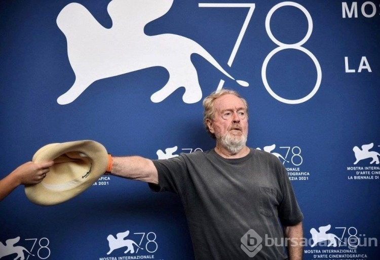 Russel Crowe Gladyatör'ün devam filminde yer alıp almayacağıyla ilgili konuştu