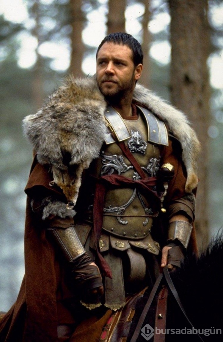 Russel Crowe Gladyatör'ün devam filminde yer alıp almayacağıyla ilgili konuştu