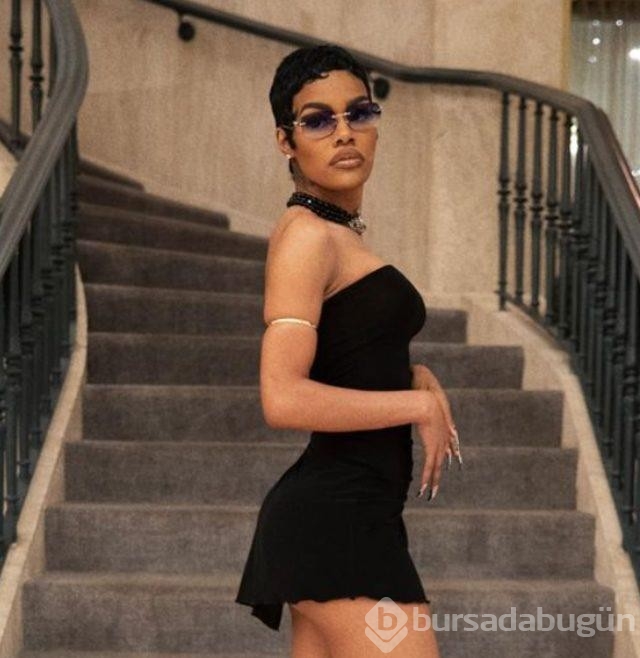 Ünlü şarkıcı Teyana Taylor mini elbisesiyle mest etti!